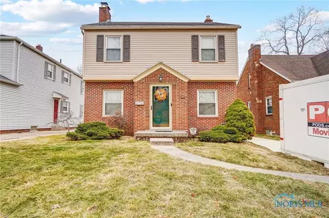 2656 Powhattan Pkwy, Toledo, OH 43606