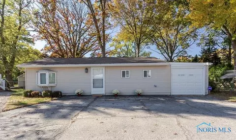 5241 Rowland Rd, Toledo, OH 43613