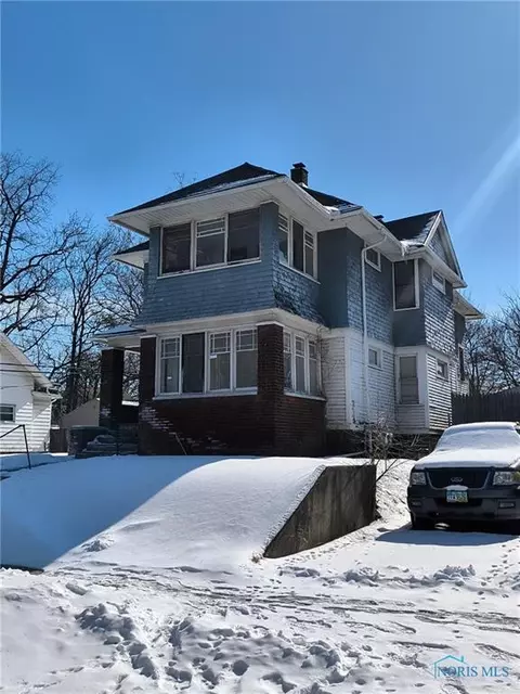 625 Arcadia Ave, Toledo, OH 43610