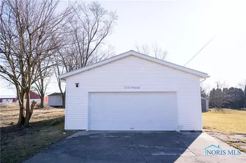 210 N Maple St, Payne, OH 45880 photo 5