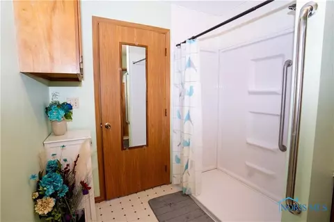 210 N Maple St, Payne, OH 45880 photo 21