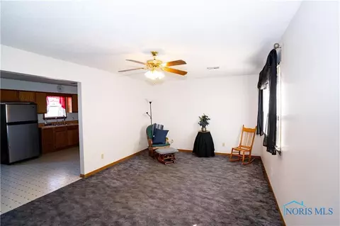 210 N Maple St, Payne, OH 45880 photo 11