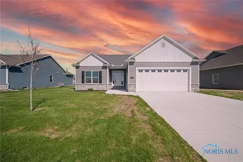 4035 E Plaza Blvd, Northwood, OH 43619
