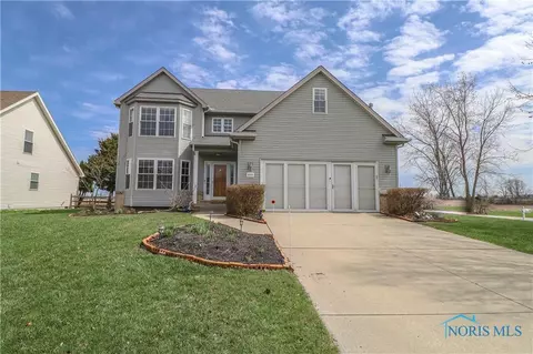699 Sandstone Dr, Perrysburg, OH 43551