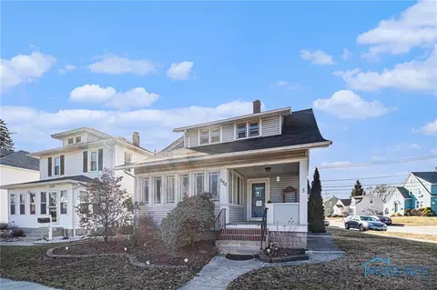820 Rawson Ave, Fremont, OH 43420