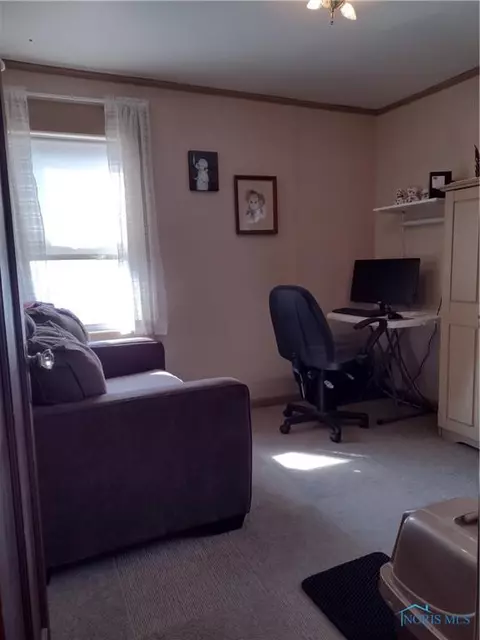 227 N Beech St, Bryan, OH 43506 photo 17