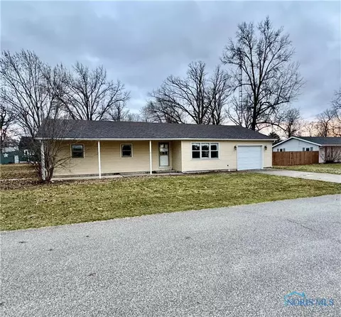 107 Estle St, Oakwood, OH 45873