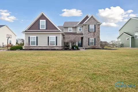 6361 Coventry Way, Waterville, OH 43566