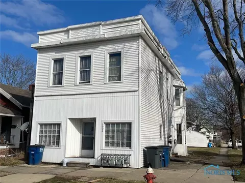 1002 Prouty Ave, Toledo, OH 43609