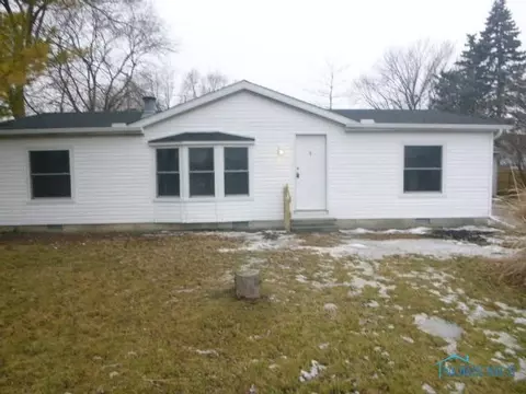 216 Bihl Ave, Northwood, OH 43619