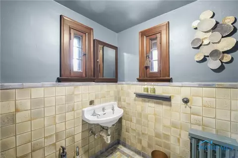 2005 Potomac Dr, Toledo, OH 43607 photo 9
