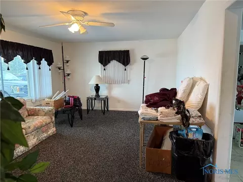 29113 E Broadway St, Walbridge, OH 43465 photo 12