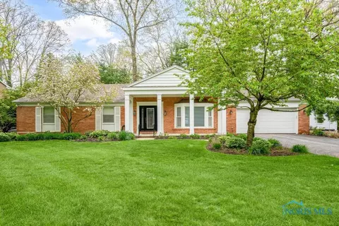 4412 Old Saybrook Dr, Toledo, OH 43623