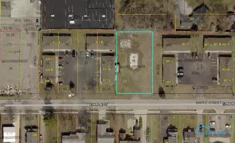 903 E Maple St, Bryan, OH 43506
