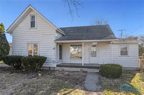 202 N Maple St, Payne, OH 45880