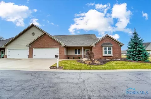 15737 Teak Ct, Findlay, OH 45840