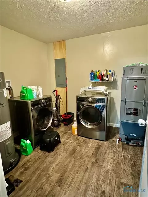 626 Ohio St, Leipsic, OH 45856 photo 13