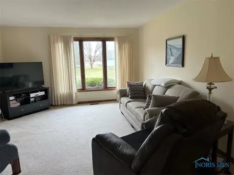 1221 Barrister Dr, Bryan, OH 43506 photo 7