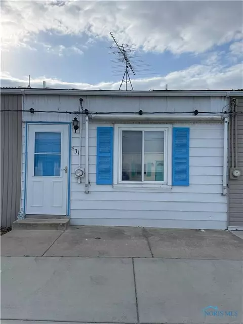 431 Parker Dr, Sandusky, OH 44870