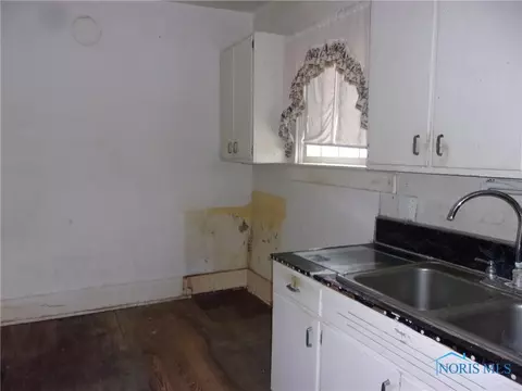 411 S Warner St, Forest, OH 45843 photo 7