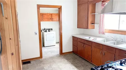 600 W Wayne St, Paulding, OH 45879 photo 6