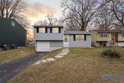 4814 Ventura Dr, Toledo, OH 43615