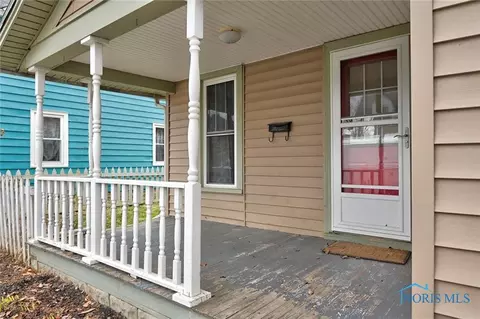 858 Maple Ave, Findlay, OH 45840 photo 6