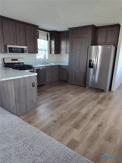 600 S Union St, Bryan, OH 43506 photo 8