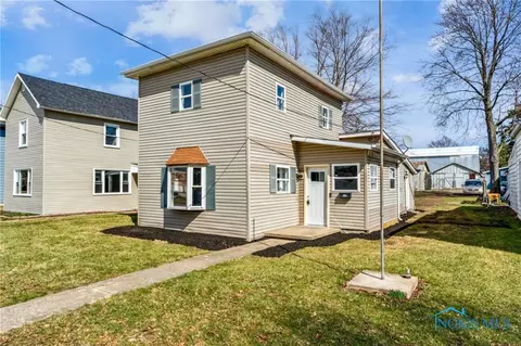 404 N Tarr St, North Baltimore, OH 45872
