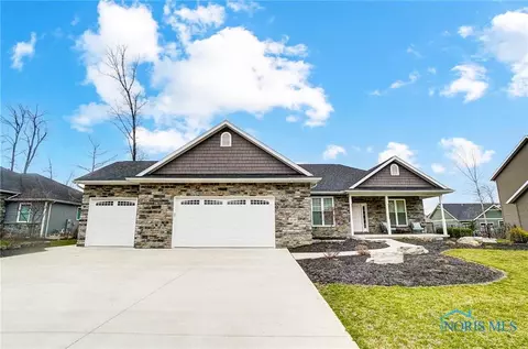 16189 Forest Ln, Findlay, OH 45840