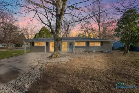 3412 Queenswood Blvd, Toledo, OH 43606