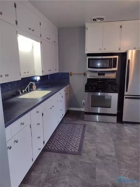 217 Degroff Ave, Archbold, OH 43502 photo 7
