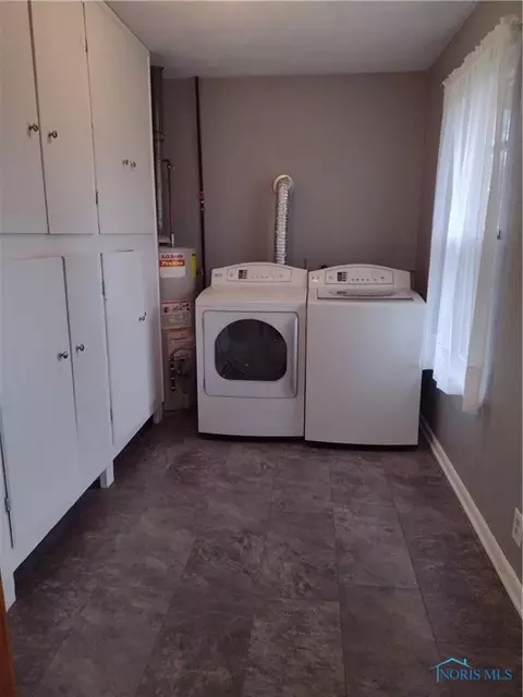217 Degroff Ave, Archbold, OH 43502 photo 9