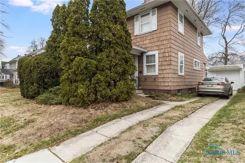 2312 Georgetown Ave, Toledo, OH 43613