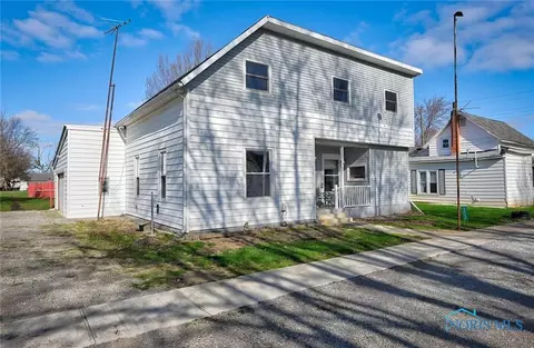 2535 Garfield St, Hoytville, OH 43529