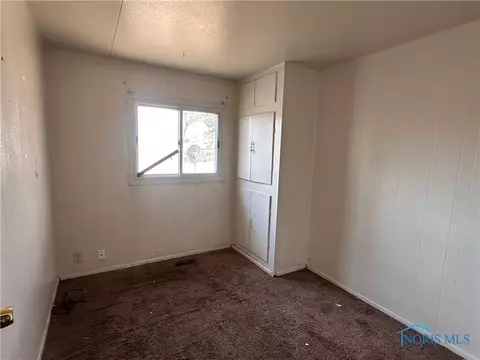 41 Dickens Dr, Toledo, OH 43607 photo 10