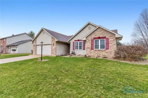 224 E Sawmill Rd, Findlay, OH 45840 photo 2