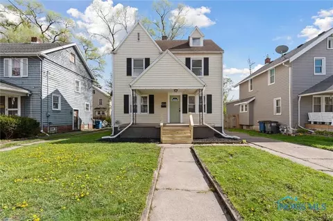 911 Alvison Rd, Toledo, OH 43612