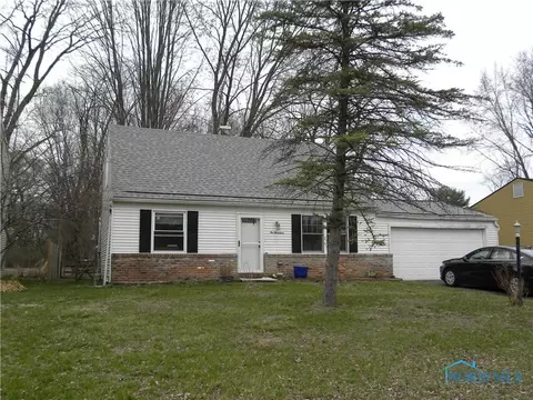 117 Marshall Dr, Swanton, OH 43558