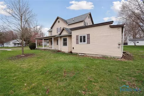 256 E Perrin Ave, Mccomb, OH 45858 photo 3
