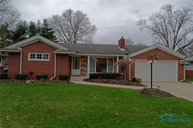 4907 Clover Ln, Toledo, OH 43623