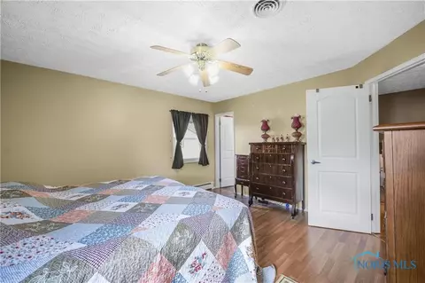 120 E Drew Ln, Clyde, OH 43410 photo 19