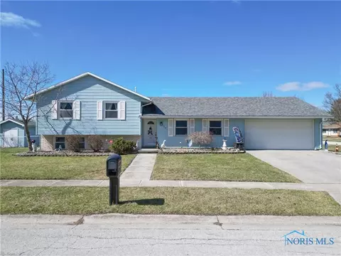 120 E Drew Ln, Clyde, OH 43410