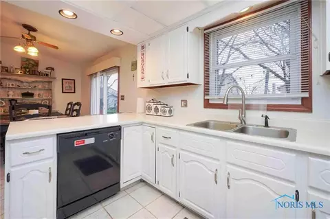 2401 Springmill Rd, Findlay, OH 45840 photo 15