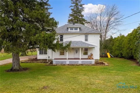 24261 Hull Prarie, Perrysburg, OH 43551
