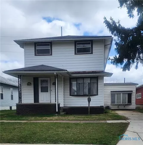 825 Park St, Findlay, OH 45840