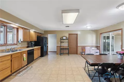 106 Saint Clair St, Continental, OH 45831 photo 24