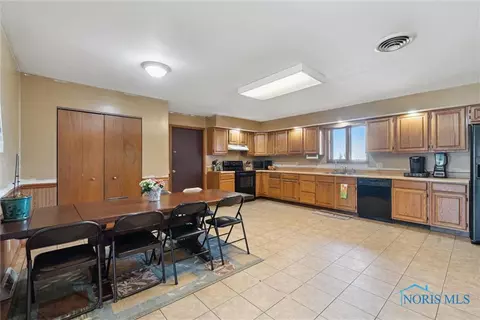106 Saint Clair St, Continental, OH 45831 photo 21