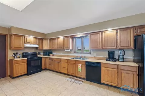 106 Saint Clair St, Continental, OH 45831 photo 26