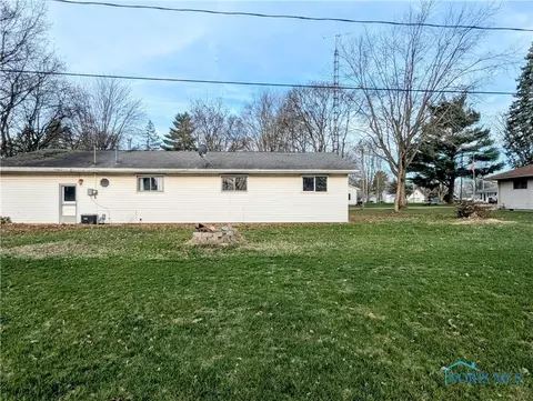 140 Lockhart Ave, Wayne, OH 43466 photo 4